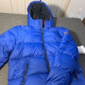 BLUE TOMMY HILFIGER COAT XXL